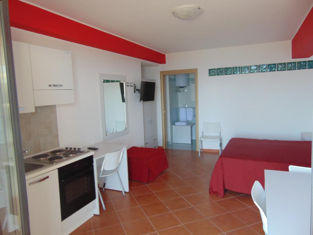 Tus'Hotel Apartments Tusa Exterior photo